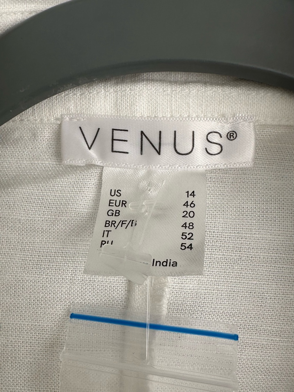 VENUS White Textured Button-Front Top - Picture 3 of 7